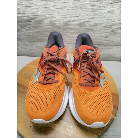 Athletic_Shoes